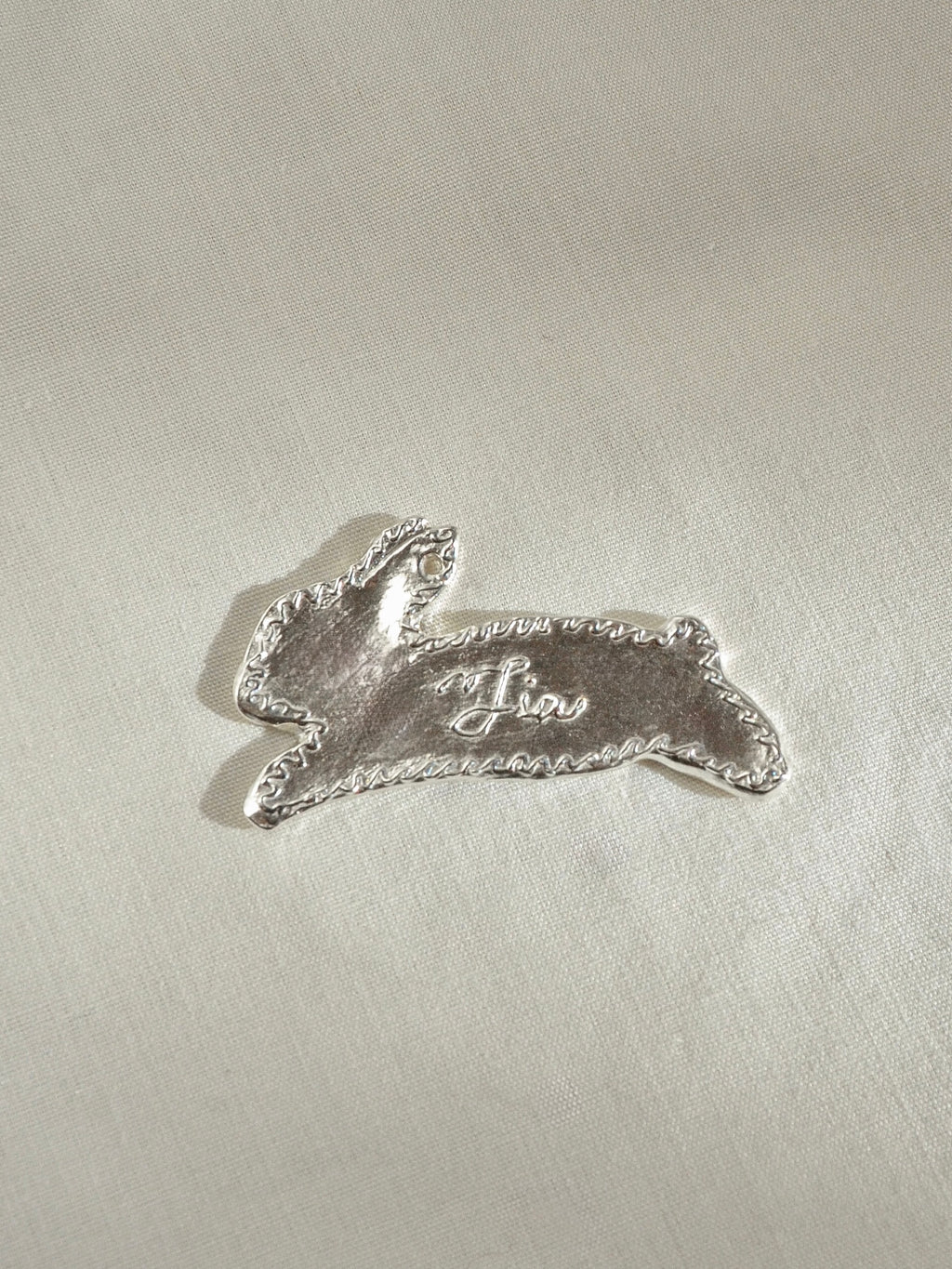 private workshop: silver charm (or pet tag) making