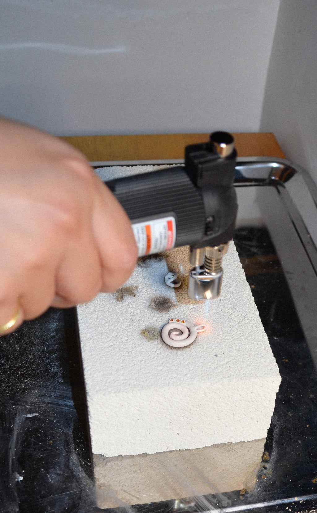 4/25 group workshop: silver charm making with ArtClub.