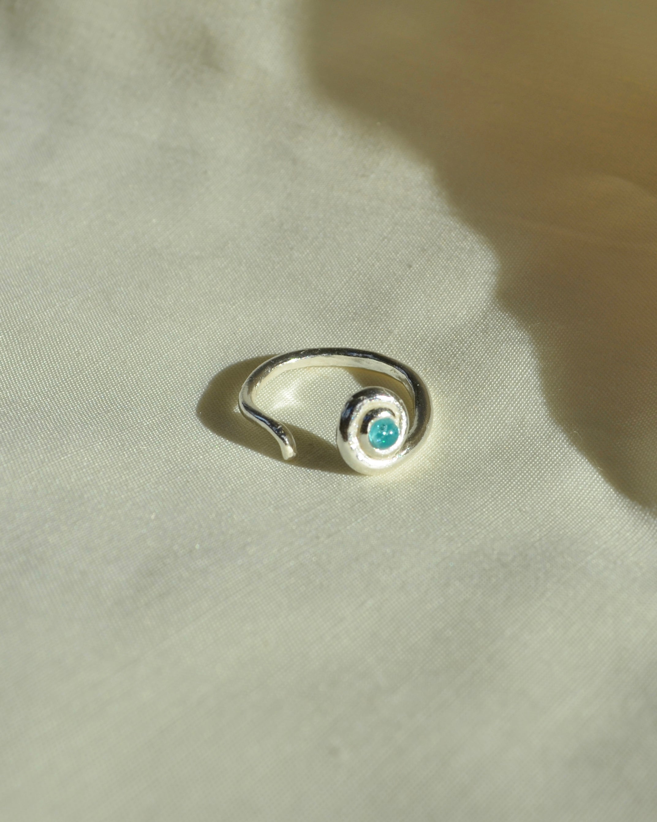 blue elio ring