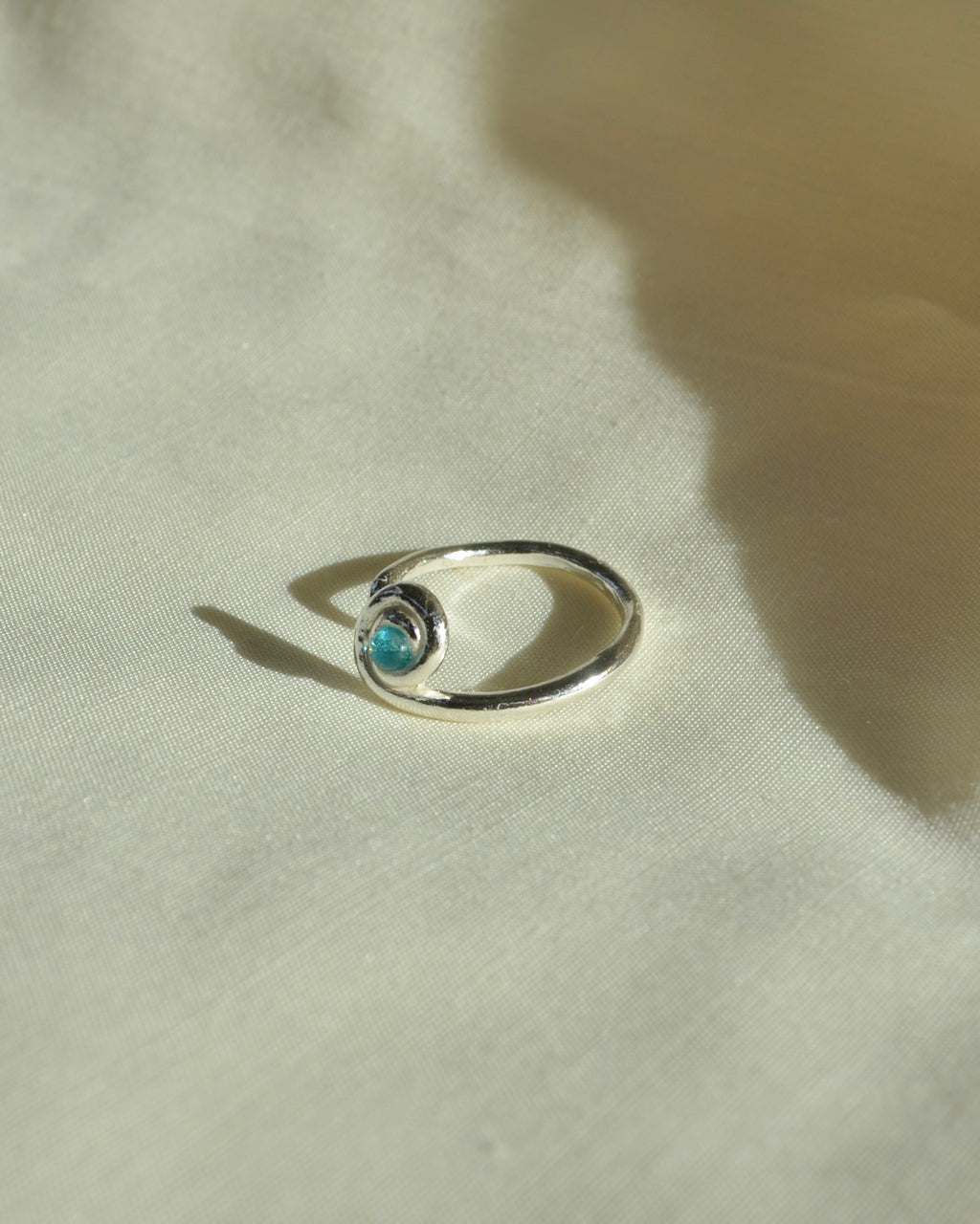 blue elio ring