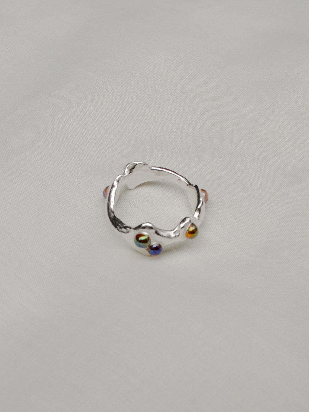 iridescent bouba ring