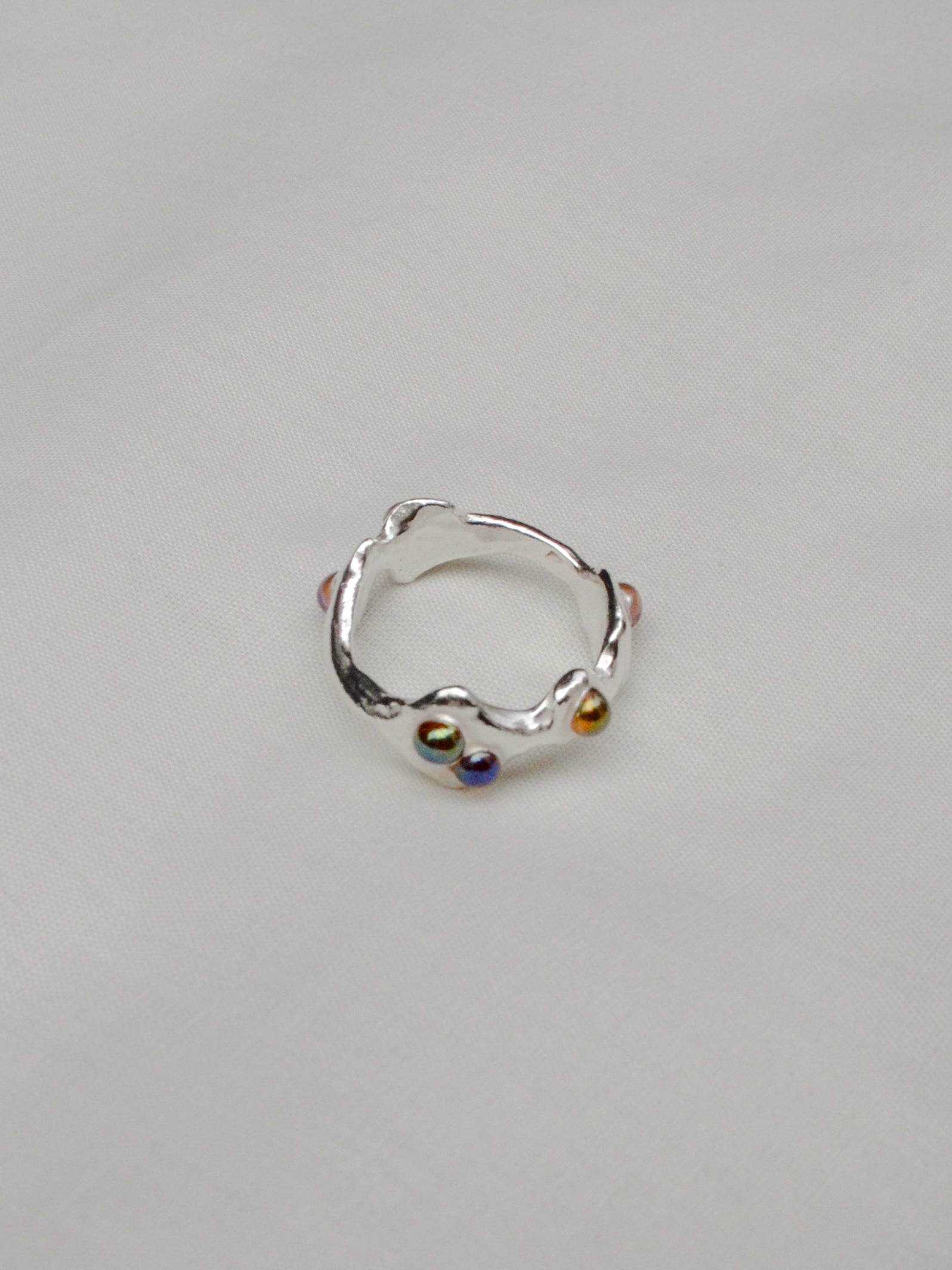iridescent bouba ring