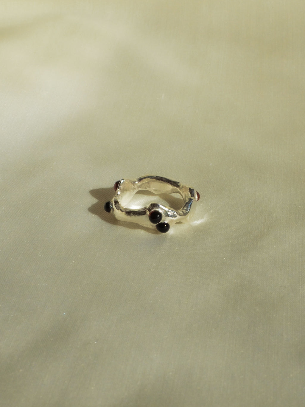 amber bouba ring