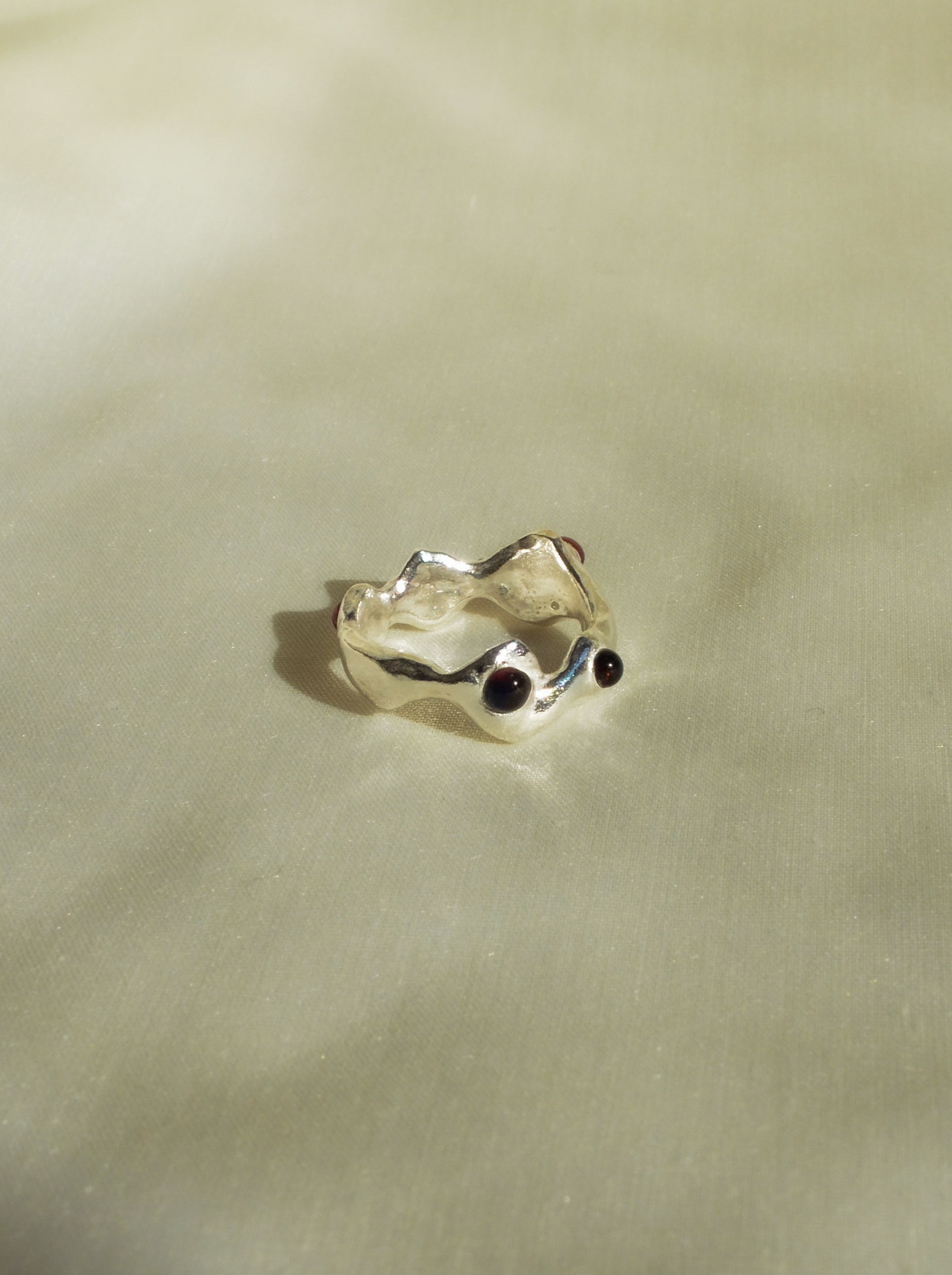 amber bouba ring