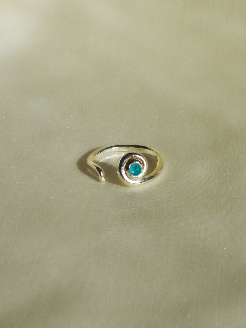 blue elio ring (size 6.5)