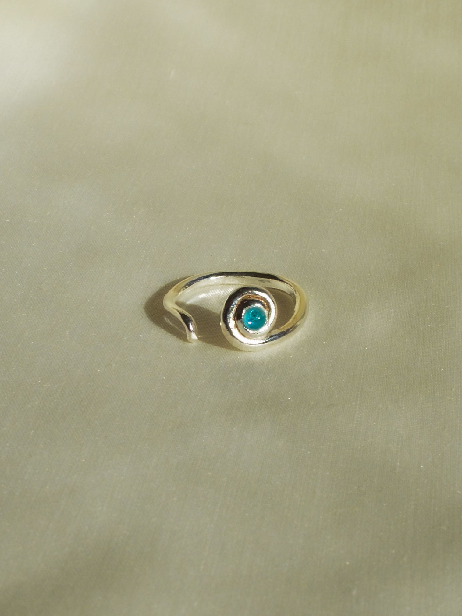 blue elio ring (size 6.5)