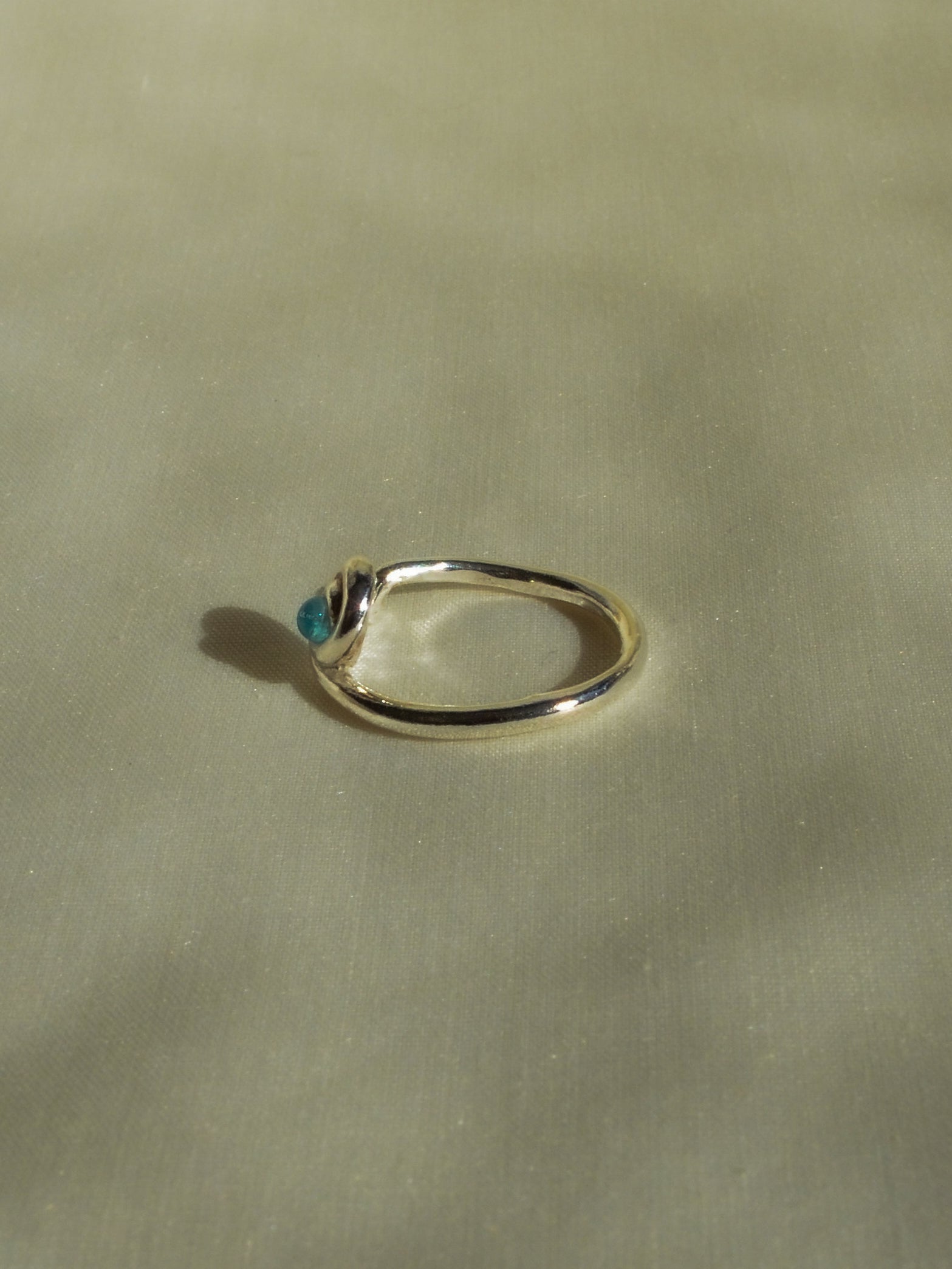 blue elio ring (size 6.5)