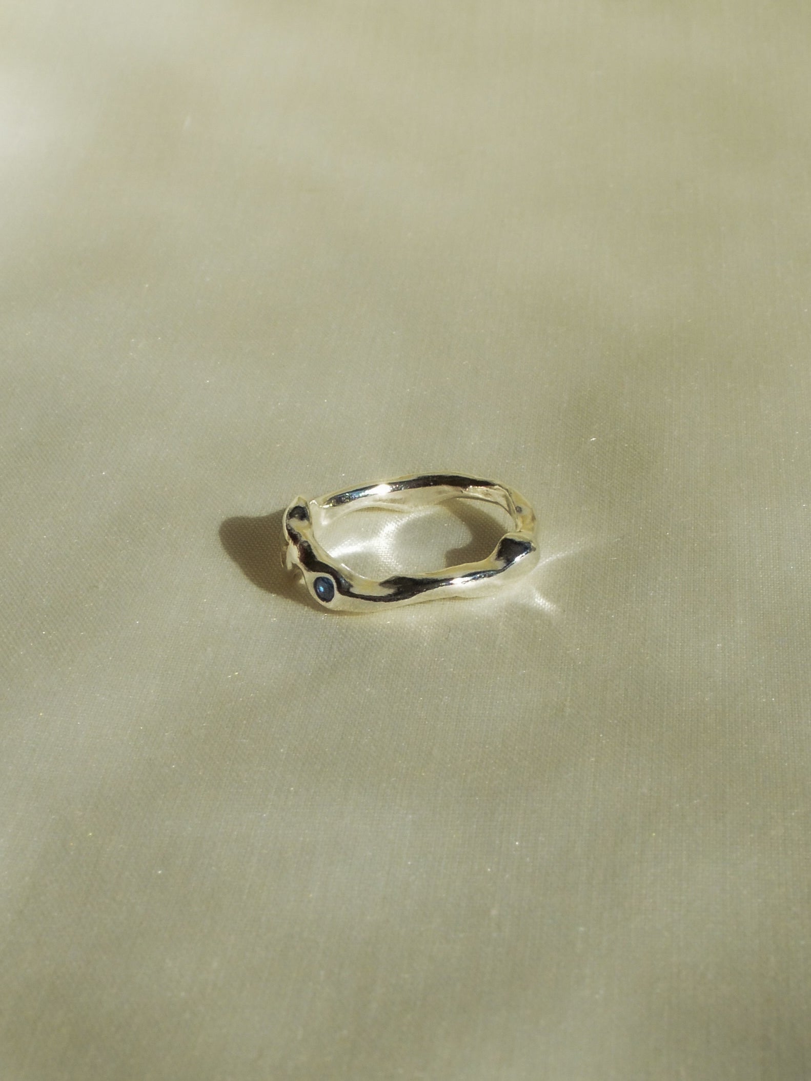 unni ring (size 5.5)