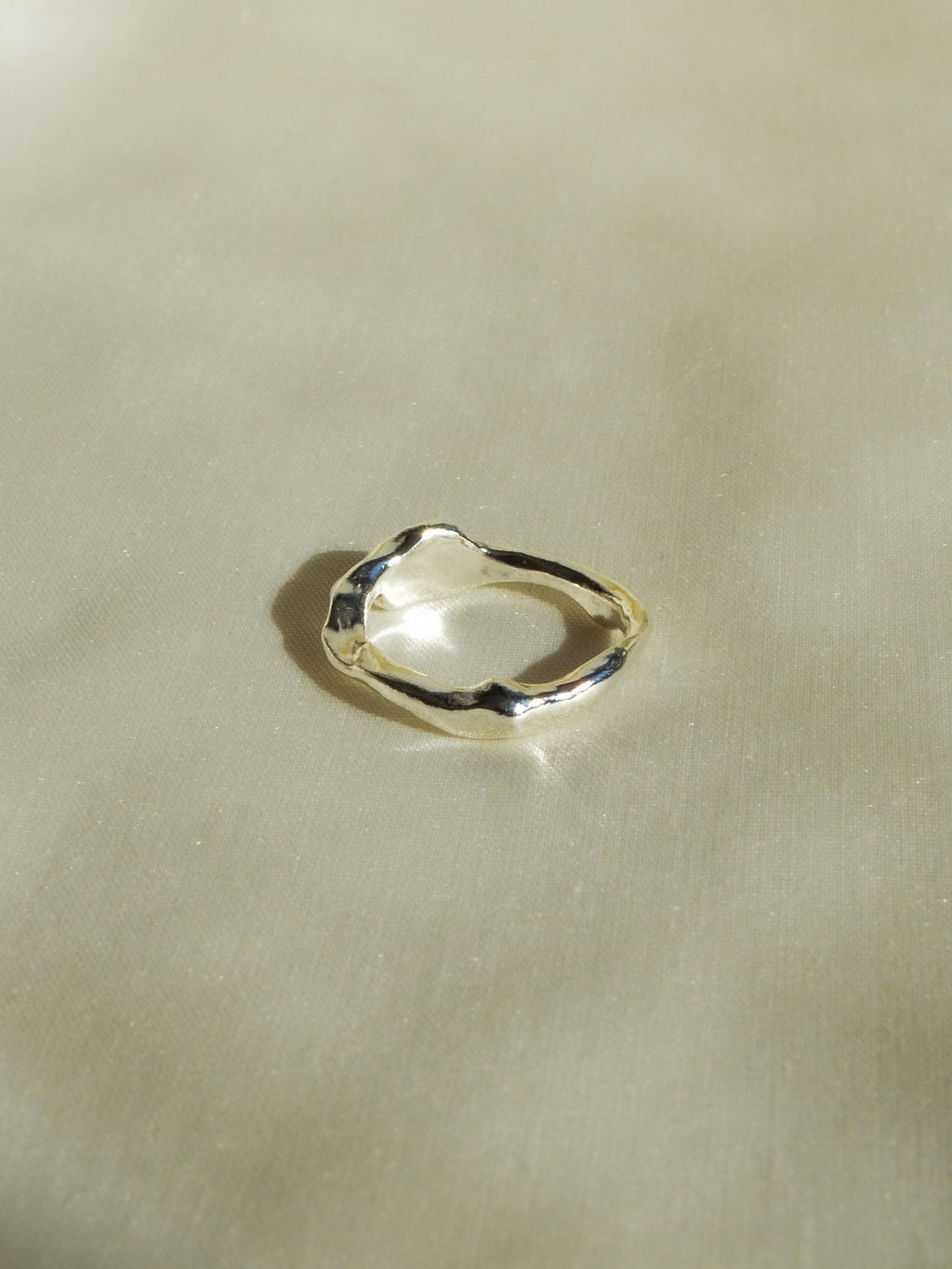 unni ring (size 5.5)