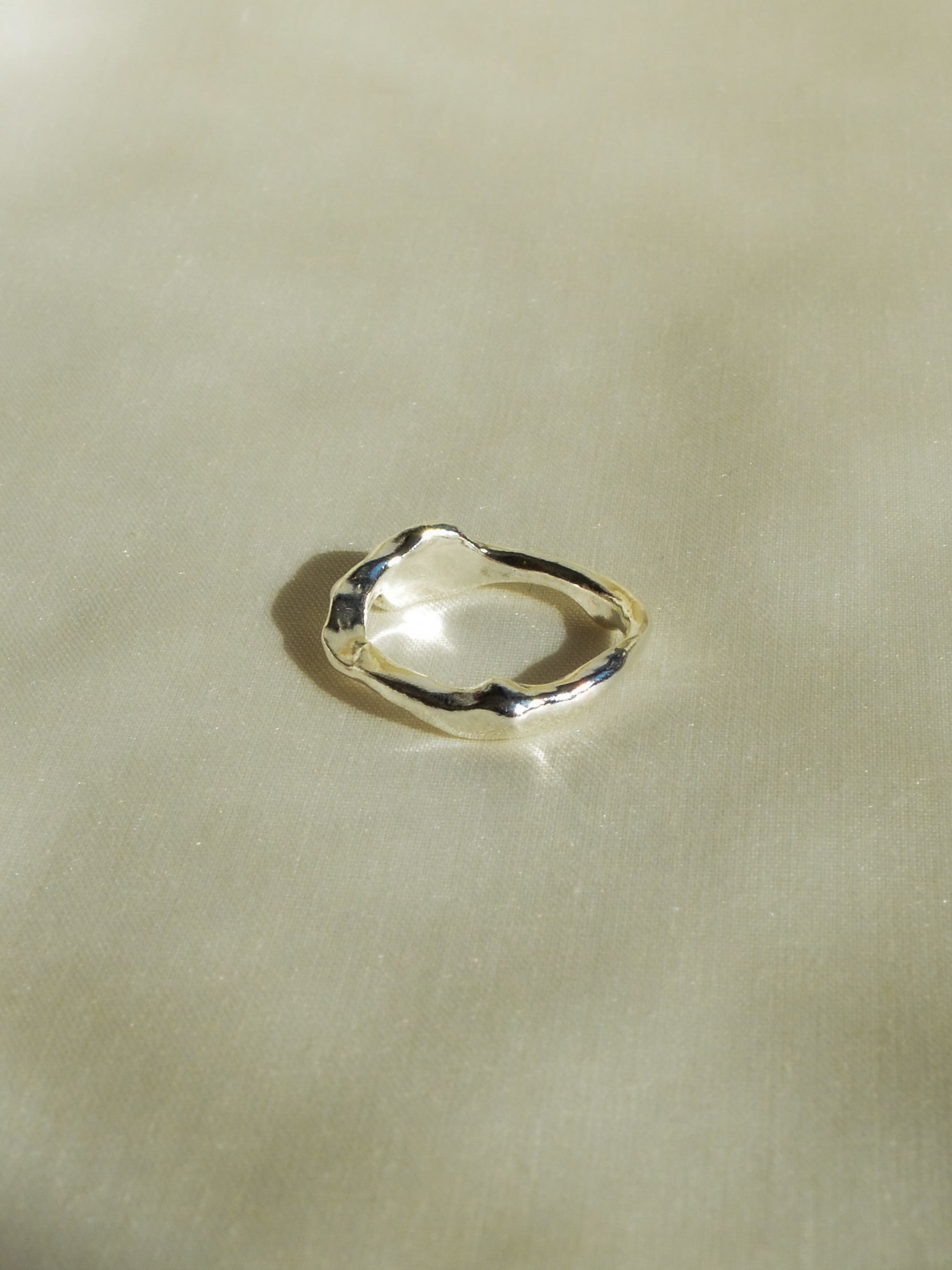 unni ring (size 5.5)