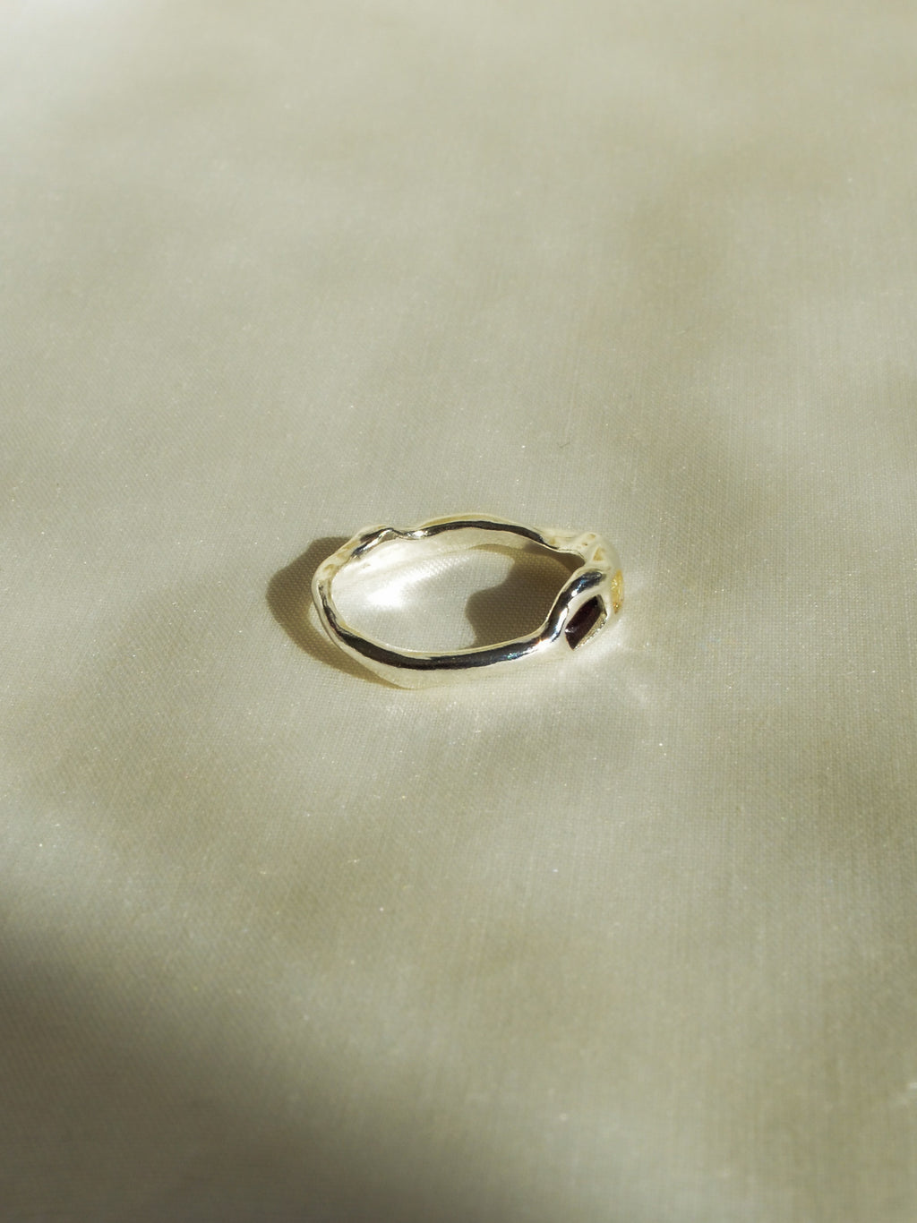 unni ring (size 5.5)