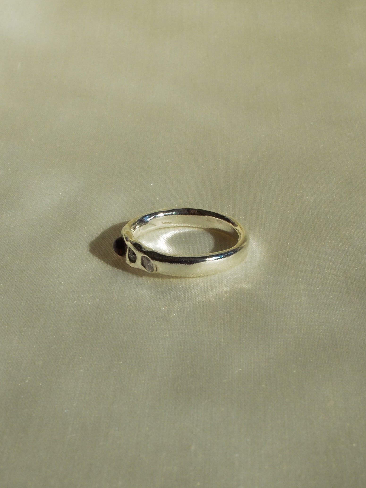 dottie ring (size 7)