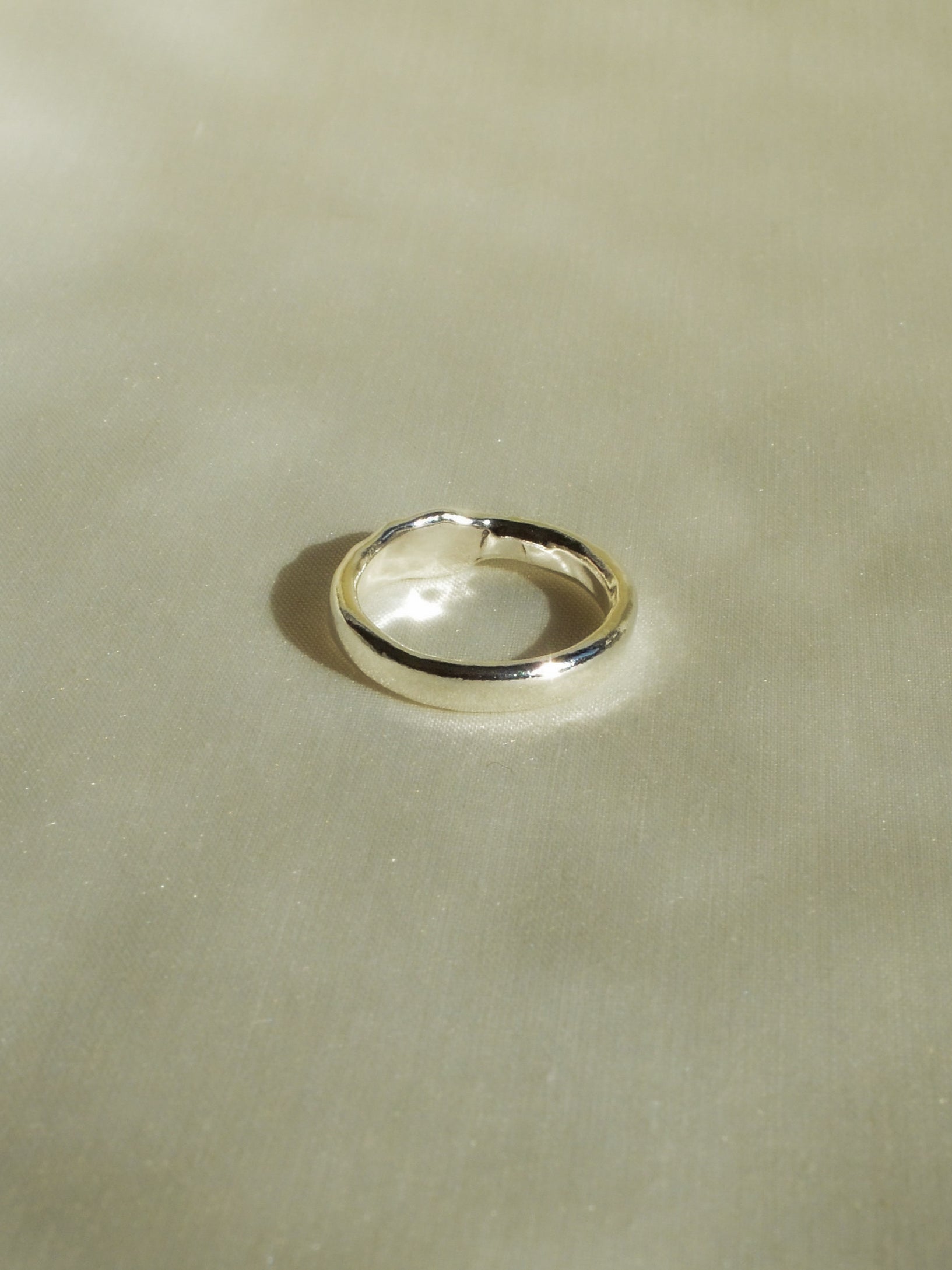dottie ring (size 7)