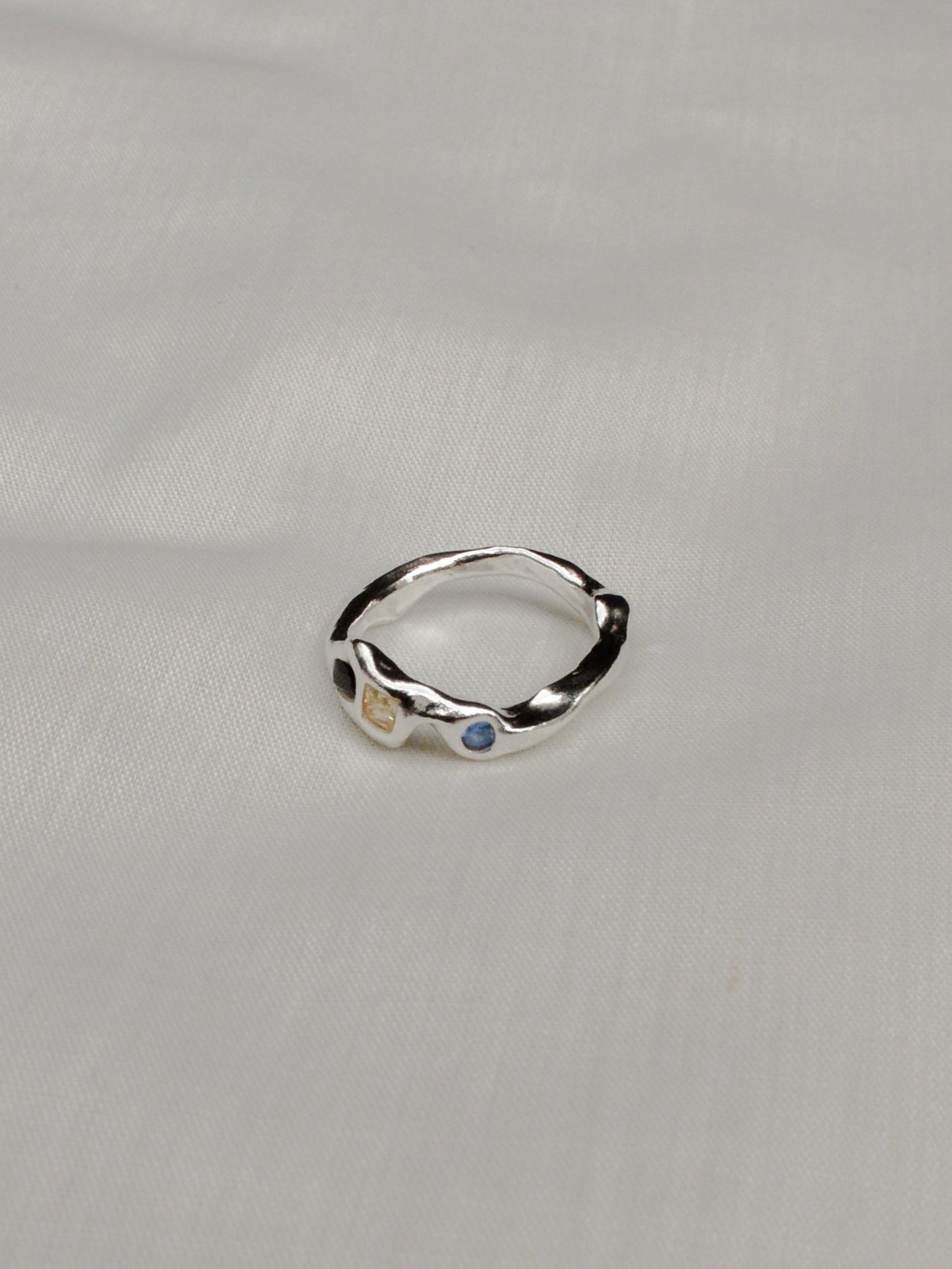 unni ring (size 5.5)